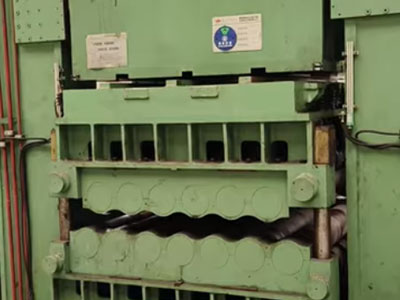 تغيير لفة ماكينة تسوية الألواح