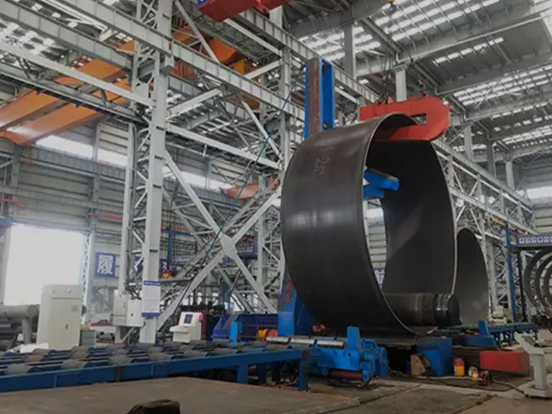 الاحتياطات الرئيسية للاستخدام الآمن والفعال لآلة لف الألواح